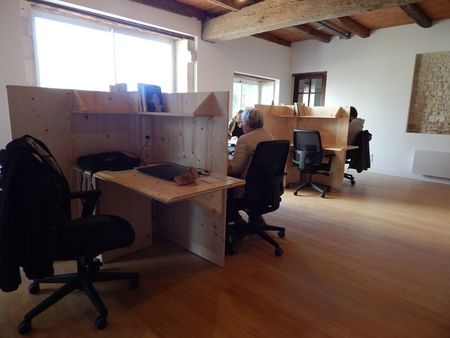 espace coworking 8 places / au calme et au vert