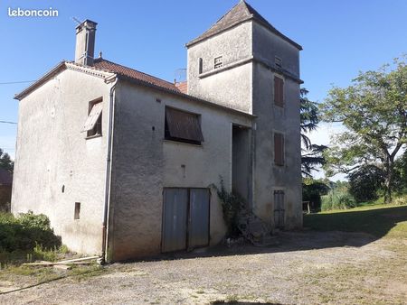 corps de ferme avec dépendance