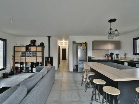 maison saint-hilaire-du-rosier 116 m² t-4 à vendre  259 000 €