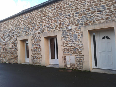 location maison à saint-étienne-en-coglès (35460) : à louer / 122m² saint-étienne-en-coglè