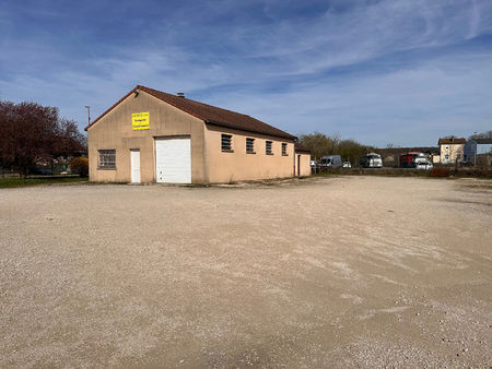 local commercial chemilly sur yonne 150 m2