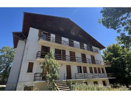 vente immeuble 800 m² saint-michel-de-chaillol (05260)