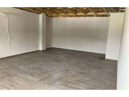 location commerce 1 pièce 40 m² chabeuil (26120)