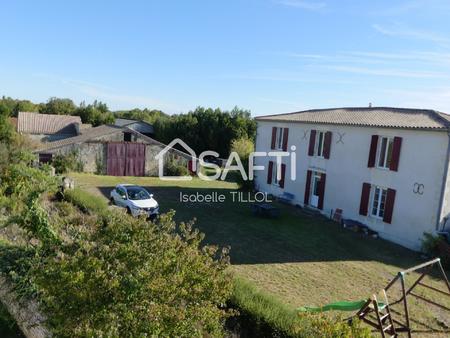 vente maison à saint-aubin-la-plaine (85210) : à vendre / 176m² saint-aubin-la-plaine