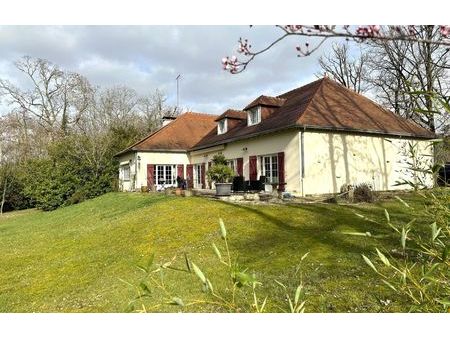 vente maison 8 pièces 320 m² châtellerault (86100)