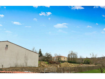 vente terrain 621 m² angoulême (16000)