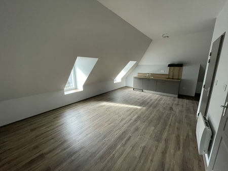 location appartement 2 pièces 33m2 estaing 12190 - 410 € - surface privée