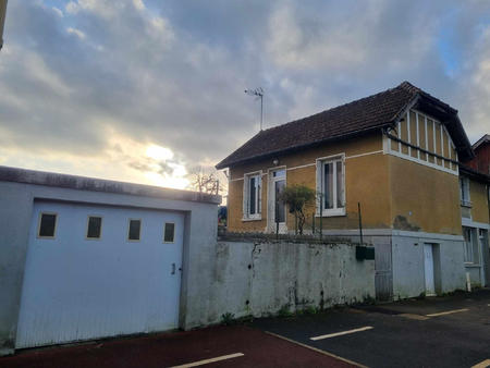 vente maison à saint-calais (72120) : à vendre / 63m² saint-calais