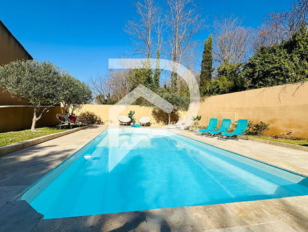 villelaure villa pp d'env 105 m2 hab + véranda - piscine