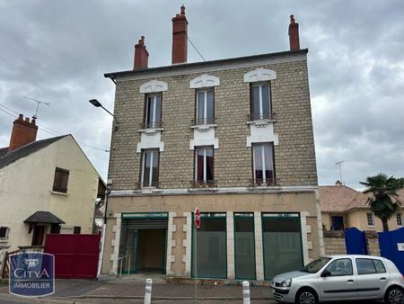 location local commercial nevers (58000)  800€