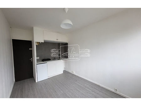 location appartement 1 pièce 10 m² orvault (44700)