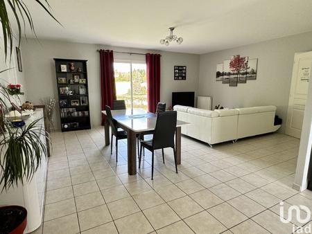 vente maison à montmoreau-saint-cybard (16190) : à vendre / 90m² montmoreau-saint-cybard