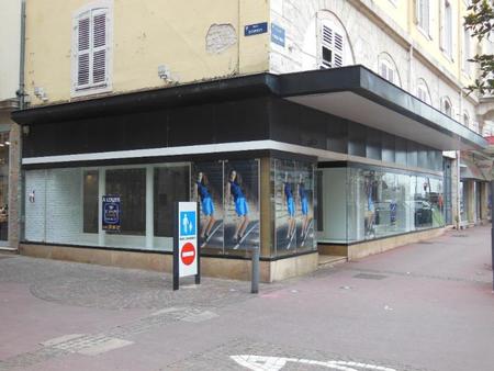 local commercial - 171m² - macon