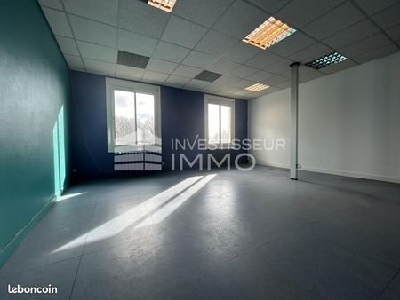 bureaux 180 m²