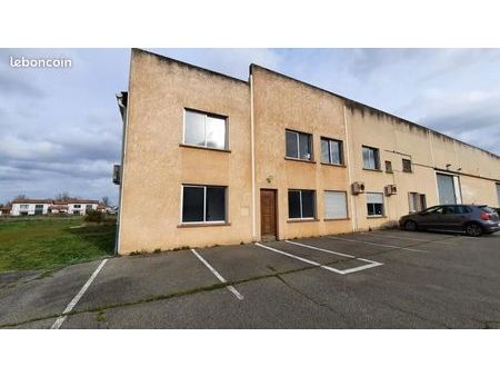 local commercial 124 m²