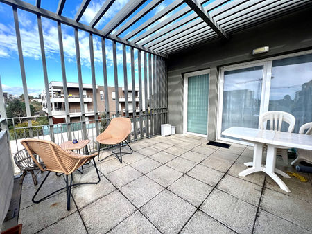 sérénité et modernité à juvignac (34990) - appartement 3 pièces en duplex avec terrasses