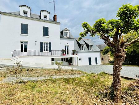 vente maison à saint-lambert-du-lattay (49750) : à vendre / 165m² saint-lambert-du-lattay