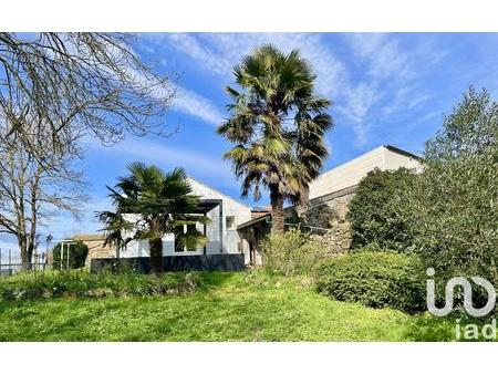 vente maison à saint-paul-mont-penit (85670) : à vendre / 110m² saint-paul-mont-penit