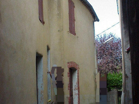 maison de village en pierre à rénover sur les hauteurs de bessèges