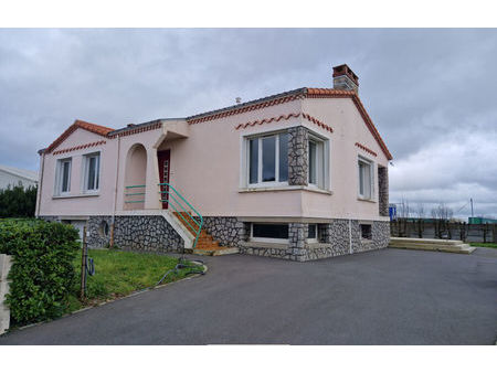 vente maison 5 pièces 89 m² saint-prouant (85110)