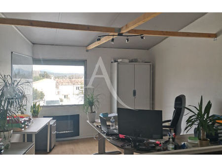 location commerce 80 m² hyères (83400)