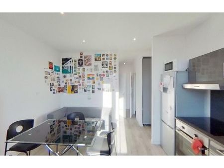 location appartement 4 pièces 55 m² lyon 8 (69008)