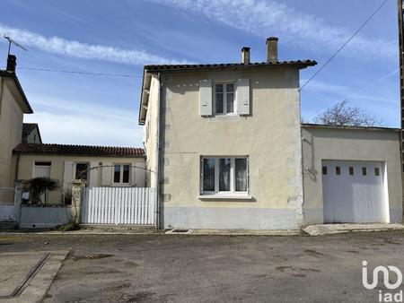 vente maison à saint-claud (16450) : à vendre / 75m² saint-claud