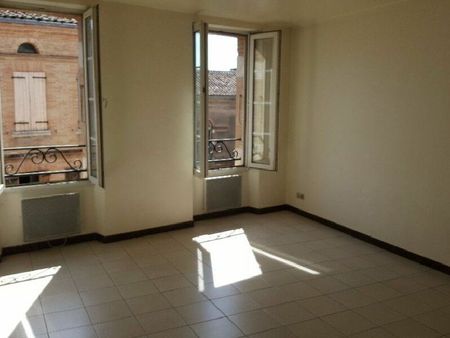 location appartement  42.57 m² t-2 à beaumont-de-lomagne  360 €