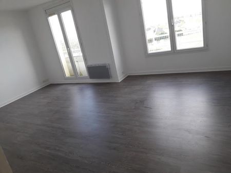 location appartement 4 pièces 80 m²