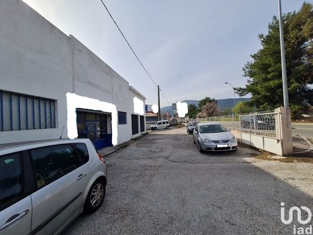 vente murs commerciaux 235 m²