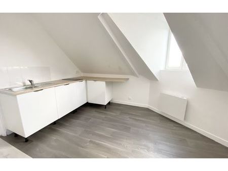 location appartement 1 pièce 25 m² lens (62300)