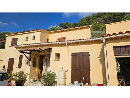 secteur résidentiel blausasc  villa provençale 5 pièces avec