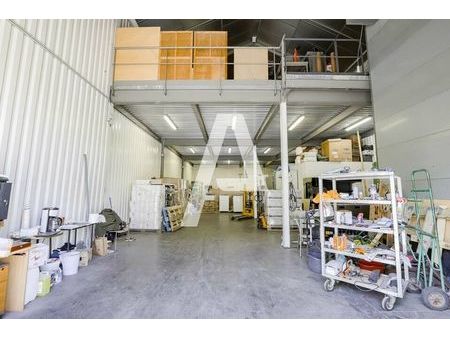 bureaux 358 m²