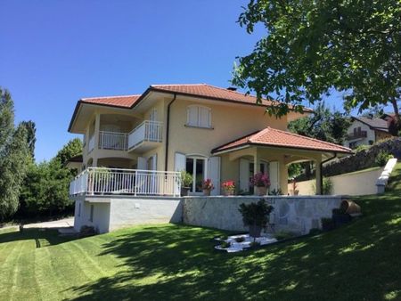 villa 8 pièces 220 m²