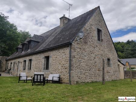 vente maison à saint-nicolas-du-pélem (22480) : à vendre / 198m² saint-nicolas-du-pélem
