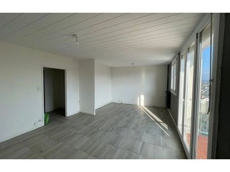 vente appartement 4 pièces 66 m² montbéliard (25200)