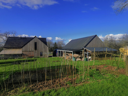 vous rêvez d'une maison économe en énergie? achetez celle-ci  une belle maison/belle vue!!