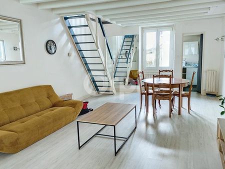 location maison  92 m² t-2 à chaumont  600 €