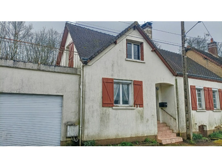 maison saint-ulphace 102 m² t-4 à vendre  124 200 €