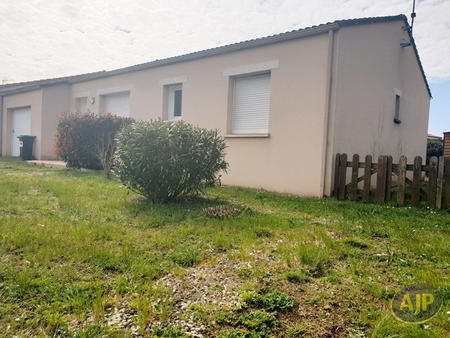 vente maison à montaigu (85600) : à vendre / 89m² montaigu