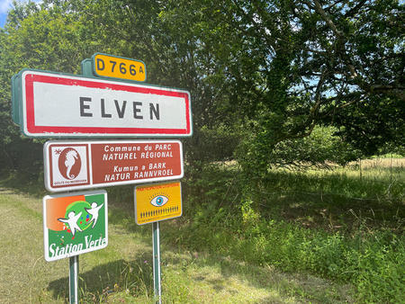vente terrain à elven (56250) : à vendre / 497m² elven
