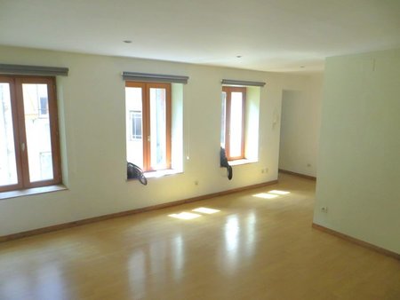 à louer appartement 24 91 m² – 385 € |nancy