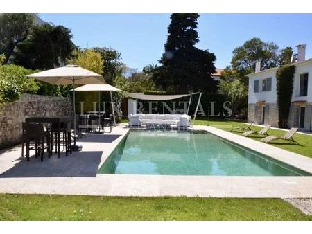 villa de luxe de 6 pièces en location antibes  provence-alpes-côte d'azur