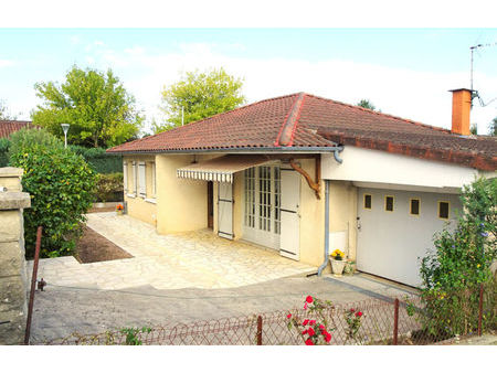 vente maison 4 pièces 95 m² nontron (24300)