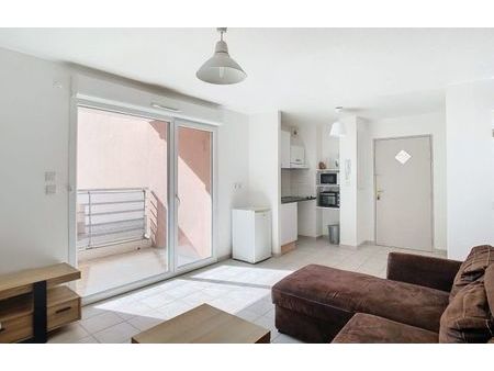 location appartement 2 pièces 36 m² avignon (84000)