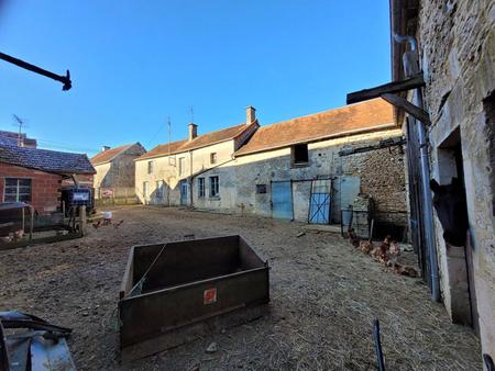 ancien corps de ferme sur 792m de terrain