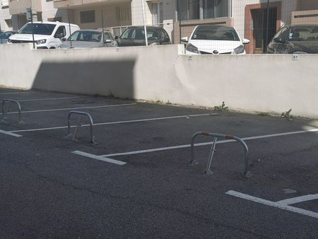 parking/box aix-en-provence