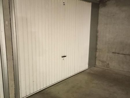vente d'un garage fermé en sous-sol