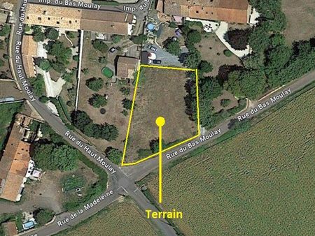 terrain constructible - 1143 m² - fressines
