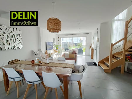 vente maison à saint-erblon (35230) : à vendre / 118m² saint-erblon
